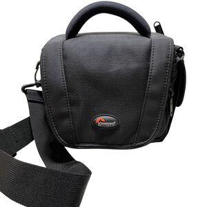 Lowepro Camera Bag Edit 120 Padded Shoulder Strap Roomy Pockets 7 x8 x3‎ 1/2